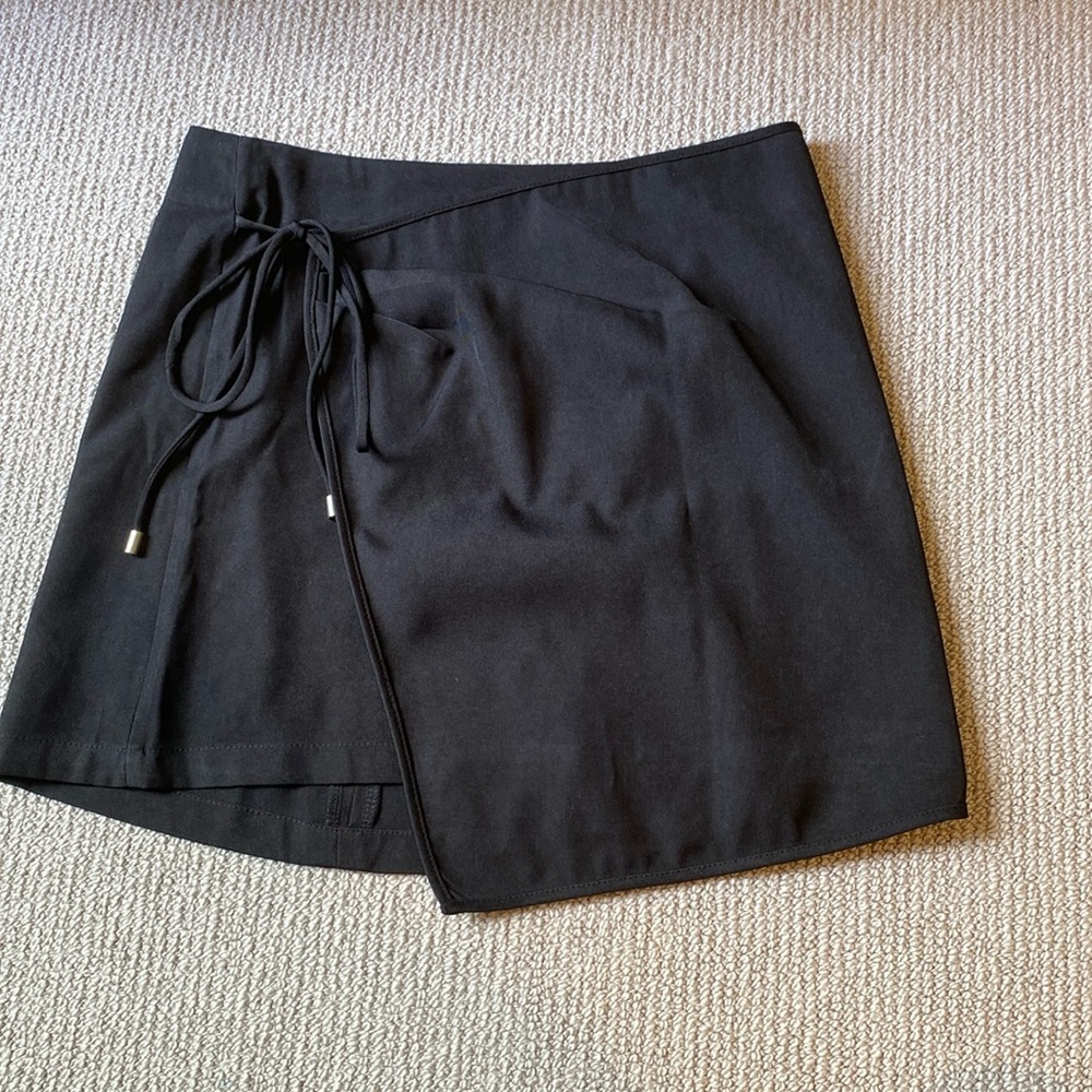 Black mini skirt